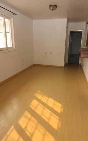 Casa à venda com 110m², 2 quartos e 3 vagasSala