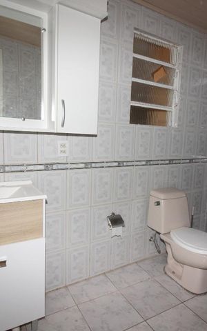 Casa à venda com 110m², 2 quartos e 3 vagasBanheiro
