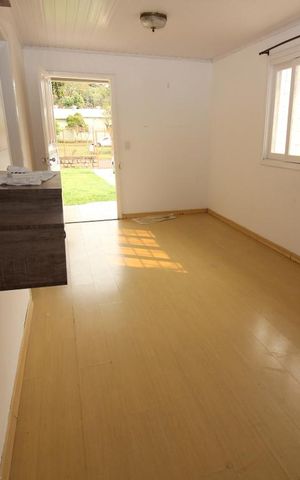 Casa à venda com 110m², 2 quartos e 3 vagasSala