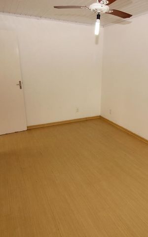 Casa à venda com 110m², 2 quartos e 3 vagasQuarto 2