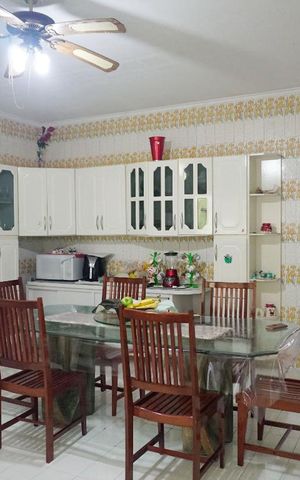 Casa à venda com 125m², 3 quartos e 2 vagas