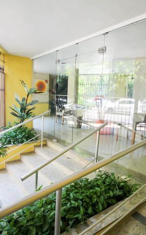 Apartamento à venda com 120m², 3 quartos e 1 vaga Apartamento à venda com 120m², 3 quartos e 1 vagaEntrada do Prédio