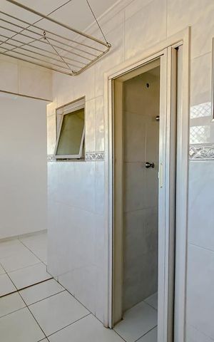 Apartamento à venda com 80m², 2 quartos e 2 vagasLavanderia