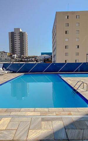 Apartamento à venda com 80m², 2 quartos e 2 vagasÁrea comum - Piscina