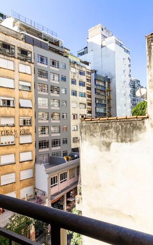 Apartamento à venda com 28m², 1 quarto e sem vagaSacada