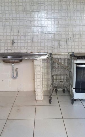 Casa de condomínio para alugar com 50m², 2 quartos e sem vaga Casa de condomínio para alugar com 50m², 2 quartos e sem vagaCozinha