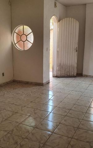 Casa de condomínio para alugar com 50m², 2 quartos e sem vaga Casa de condomínio para alugar com 50m², 2 quartos e sem vagaSala