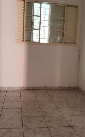Casa de condomínio para alugar com 50m², 2 quartos e sem vaga Casa de condomínio para alugar com 50m², 2 quartos e sem vagaQuarto 1