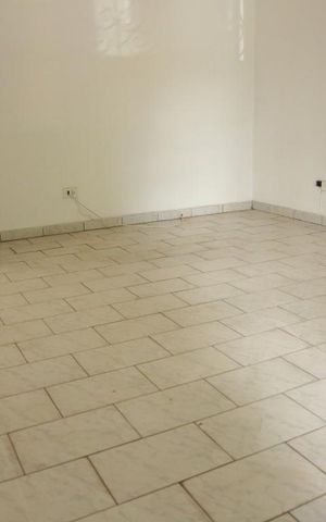 Casa para alugar com 60m², 1 quarto e 1 vagaQuarto