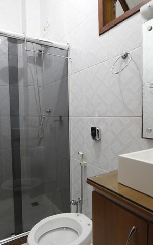 Casa à venda com 110m², 2 quartos e 1 vagaBanheiro da suíte 1