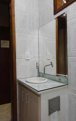 Casa à venda com 110m², 2 quartos e 1 vagaBanheiro da suite 2