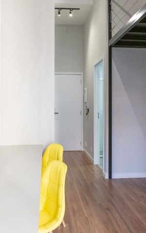 Studio para alugar com 34m², 1 quarto e sem vaga Studio para alugar com 34m², 1 quarto e sem vagaSala
