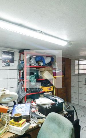 Casa à venda com 500m², 4 quartos e 8 vagasOficina