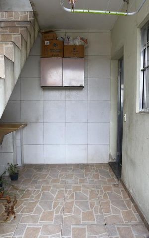 Casa à venda com 125m², 3 quartos e 1 vagaÁrea de Serviço