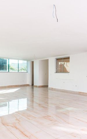 Apartamento à venda com 496m², 4 quartos e 3 vagas Apartamento à venda com 496m², 4 quartos e 3 vagasSala 2