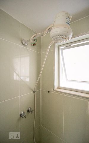 Apartamento para alugar com 61m², 2 quartos e 1 vaga Apartamento para alugar com 61m², 2 quartos e 1 vagaBanheiro
