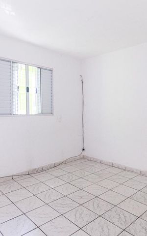 Casa à venda com 35m², 1 quarto e sem vaga Casa à venda com 35m², 1 quarto e sem vagaQuarto