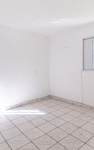 Casa à venda com 35m², 1 quarto e sem vaga Casa à venda com 35m², 1 quarto e sem vagaQuarto