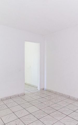 Casa à venda com 35m², 1 quarto e sem vaga Casa à venda com 35m², 1 quarto e sem vagaQuarto