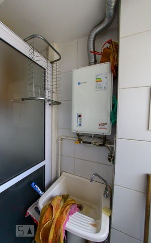 Apartamento à venda com 61m², 3 quartos e 1 vaga Apartamento à venda com 61m², 3 quartos e 1 vagaArea de Serviço