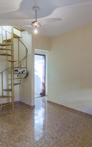 Casa de condomínio à venda com 120m², 1 quarto e 1 vaga Casa de condomínio à venda com 120m², 1 quarto e 1 vagaSala