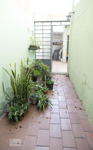Casa à venda com 90m², 3 quartos e 2 vagas Casa à venda com 90m², 3 quartos e 2 vagasGaragem