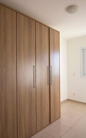 Apartamento para alugar com 164m², 4 quartos e 2 vagasQuarto 1 - Armários
