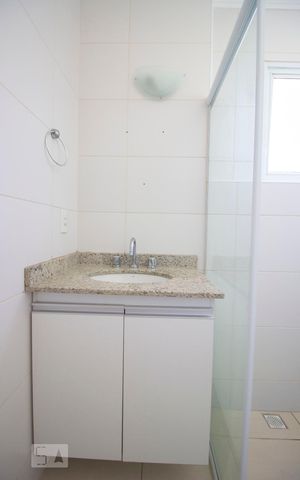 Apartamento para alugar com 164m², 4 quartos e 2 vagasBanheiro Social