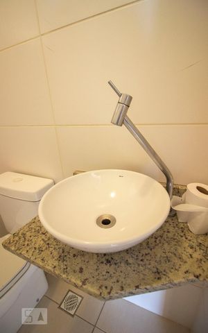 Apartamento para alugar com 164m², 4 quartos e 2 vagasLavabo