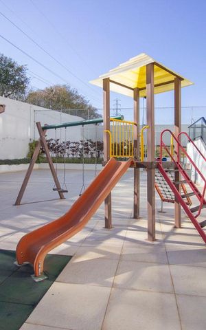 Apartamento para alugar com 164m², 4 quartos e 2 vagasÁrea Comum - Playground