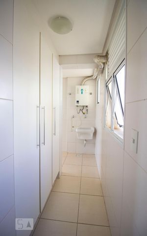 Apartamento para alugar com 164m², 4 quartos e 2 vagasÁrea de Serviço