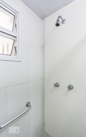Apartamento para alugar com 72m², 3 quartos e 1 vaga Apartamento para alugar com 72m², 3 quartos e 1 vagaBanheiro