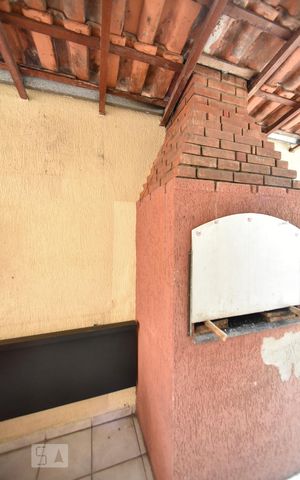 Casa à venda com 260m², 7 quartos e 4 vagasChurrasqueira