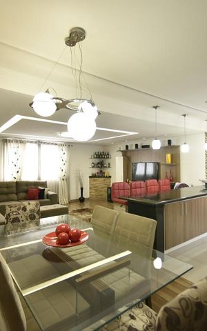 Casa à venda com 260m², 7 quartos e 4 vagasSala 2 e cozinha americana