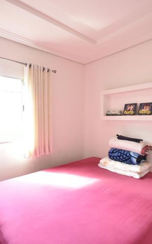 Casa à venda com 260m², 7 quartos e 4 vagasQuarto 3