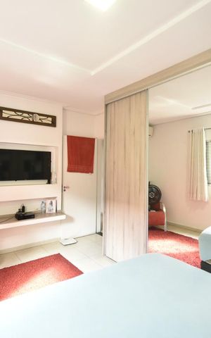 Casa à venda com 260m², 7 quartos e 4 vagasQuarto 2