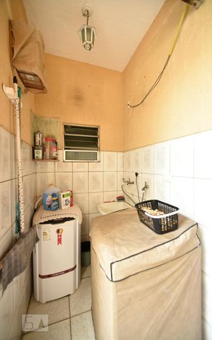 Casa à venda com 260m², 7 quartos e 4 vagasÁrea de serviço 1
