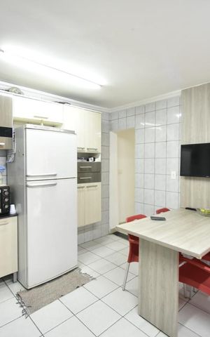 Casa à venda com 260m², 7 quartos e 4 vagasCozinha 1