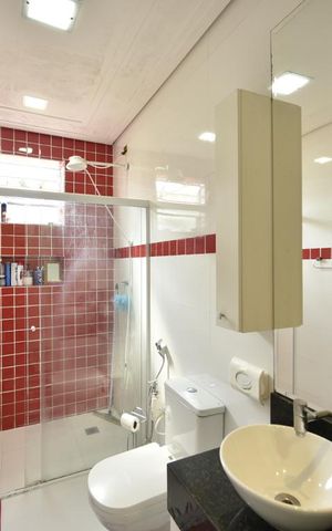 Casa à venda com 260m², 7 quartos e 4 vagasBanheiro 1