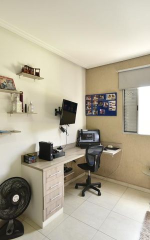 Casa à venda com 260m², 7 quartos e 4 vagasQuarto 4