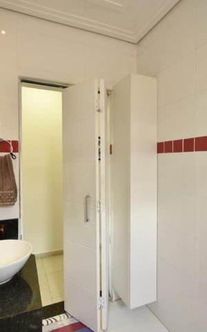 Casa à venda com 260m², 7 quartos e 4 vagasBanheiro 1