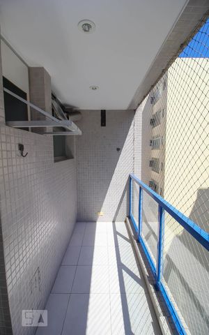 Apartamento à venda com 90m², 2 quartos e 1 vaga Apartamento à venda com 90m², 2 quartos e 1 vagaVaranda da Sala