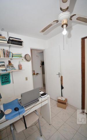 Apartamento à venda com 61m², 2 quartos e 1 vagaQuarto 2