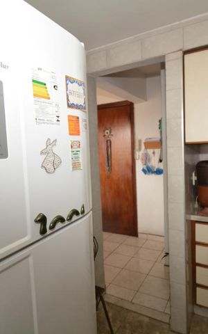 Apartamento à venda com 61m², 2 quartos e 1 vagaCozinha e Área de Serviço