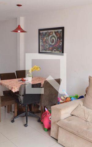Casa de condomínio à venda com 200m², 3 quartos e 1 vagaSala