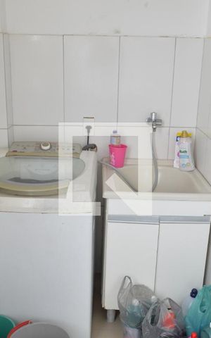 Casa de condomínio à venda com 200m², 3 quartos e 1 vagaÁrea de Serviço