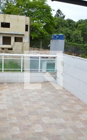 Casa de condomínio à venda com 200m², 3 quartos e 1 vagaTerraço
