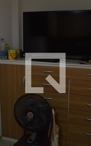 Casa de condomínio à venda com 200m², 3 quartos e 1 vagaSuíte 3