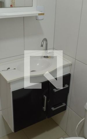 Casa de condomínio à venda com 200m², 3 quartos e 1 vagaBanheiro da Suíte 1