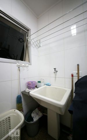 Apartamento à venda com 86m², 2 quartos e 2 vagasÁrea de Serviço
